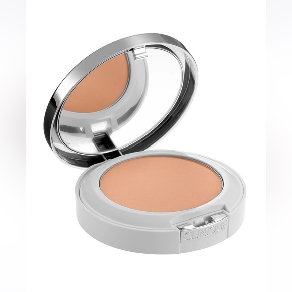NEW FULL SIZE CLINIQUE BEYOND PERFECTING POWDER FOUNDATION + CONCEALER IN SAND - Picture 1 of 6